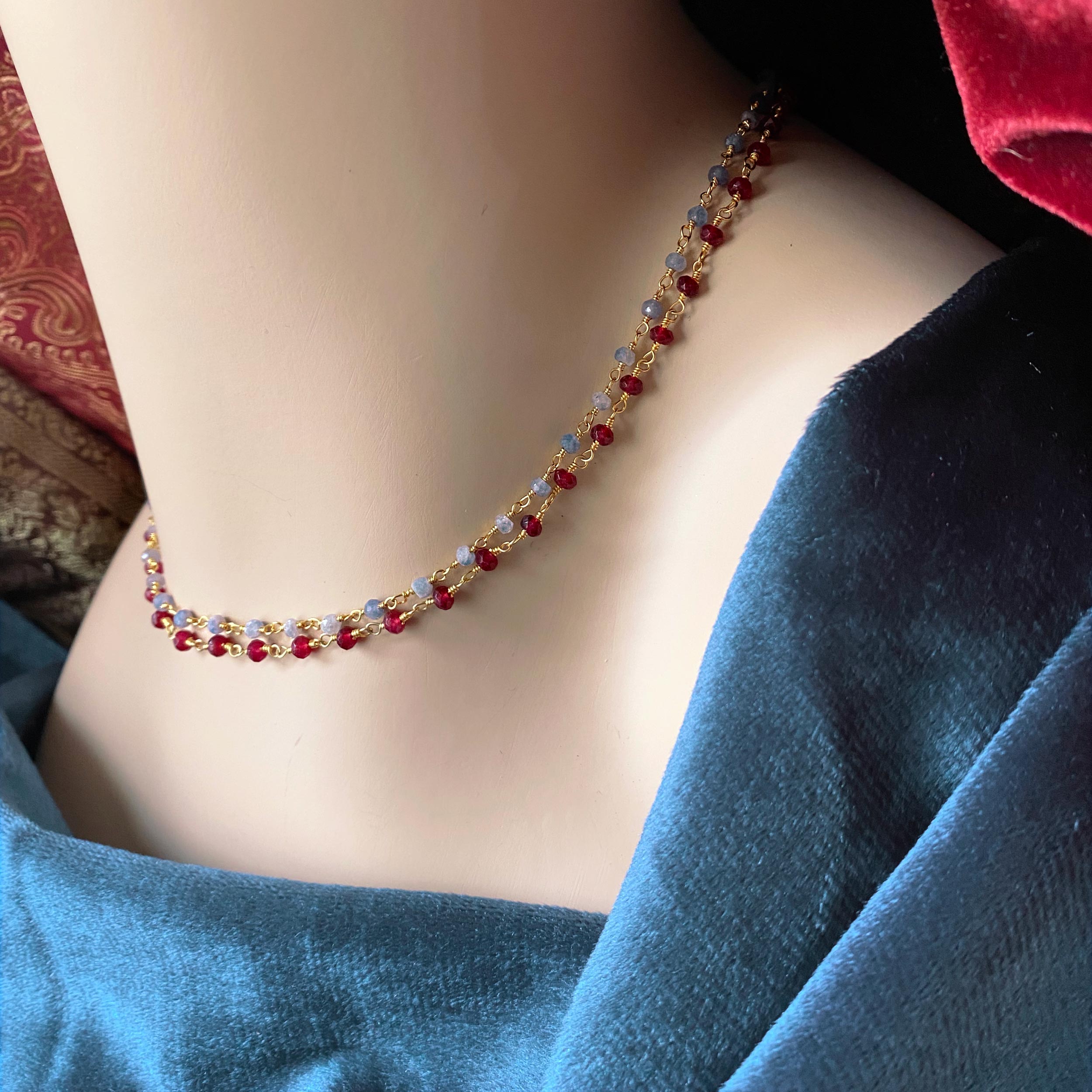 Garnet necklace with sapphires